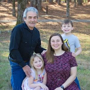 Meet your Posher, Roxanne